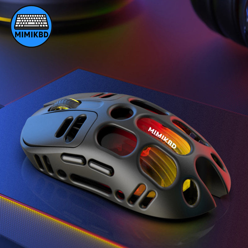 Este ratón inalámbrico utiliza el chip PAW3212 y admite conexión Bluetooth, 2.4G . Iluminación RGB y una sensibilidad DPI máxima de 4800 ,Su diseño ligero pesa tan solo 69 g，Ideal para juegos y trabajo de oficina, compatible con XBOX, PS, etc.